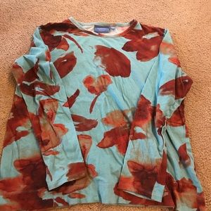 Simply Vera flower top.